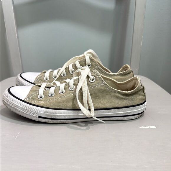 Converse Unisex Green Sneakers - Picture 4 of 10
